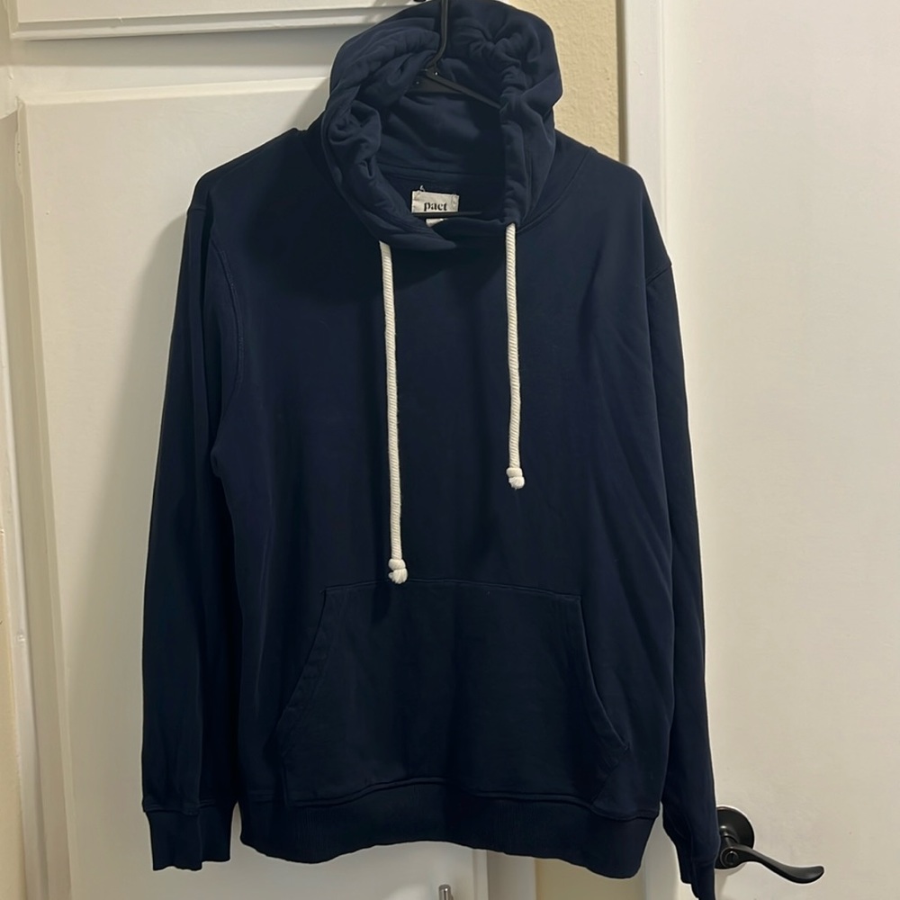 Navy Pact Size Medium